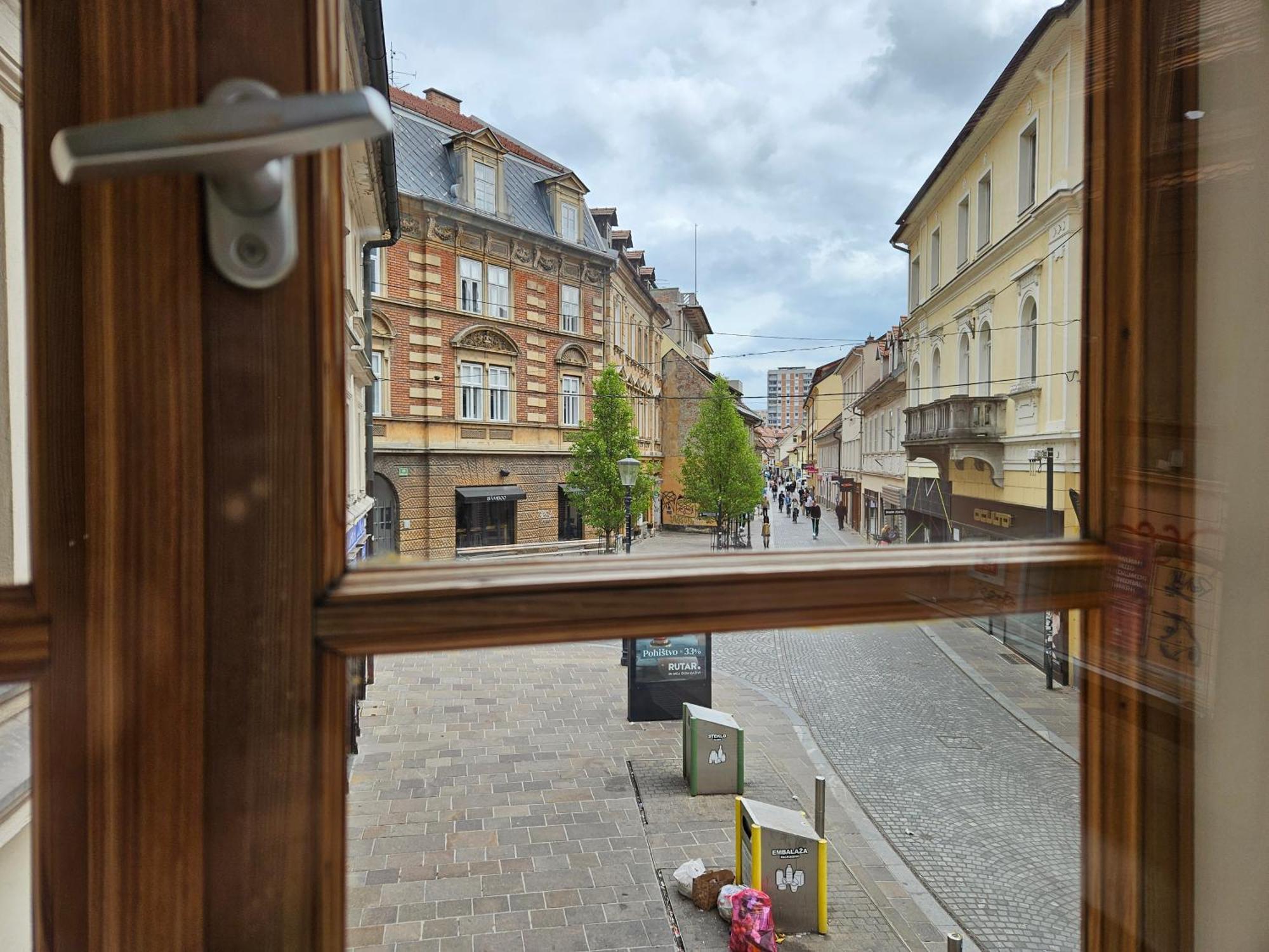 Jager Apartments Tour As Ljubljana Ngoại thất bức ảnh